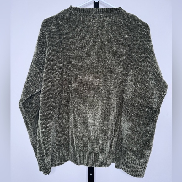 Forever 21 Windsor Green Sweater - Picture 3 of 6